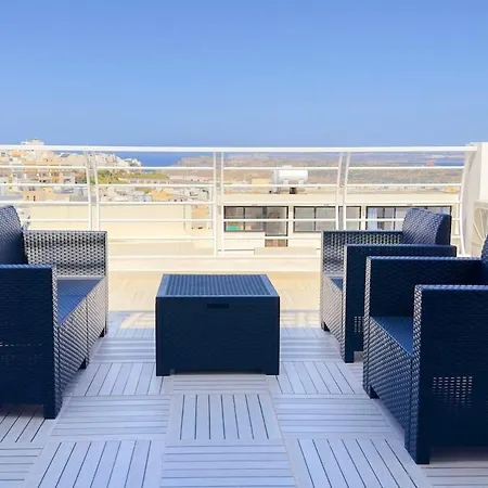 Seaview Penthouse In Mellieha, Views Of Gozo, Near Beaches Apartment *